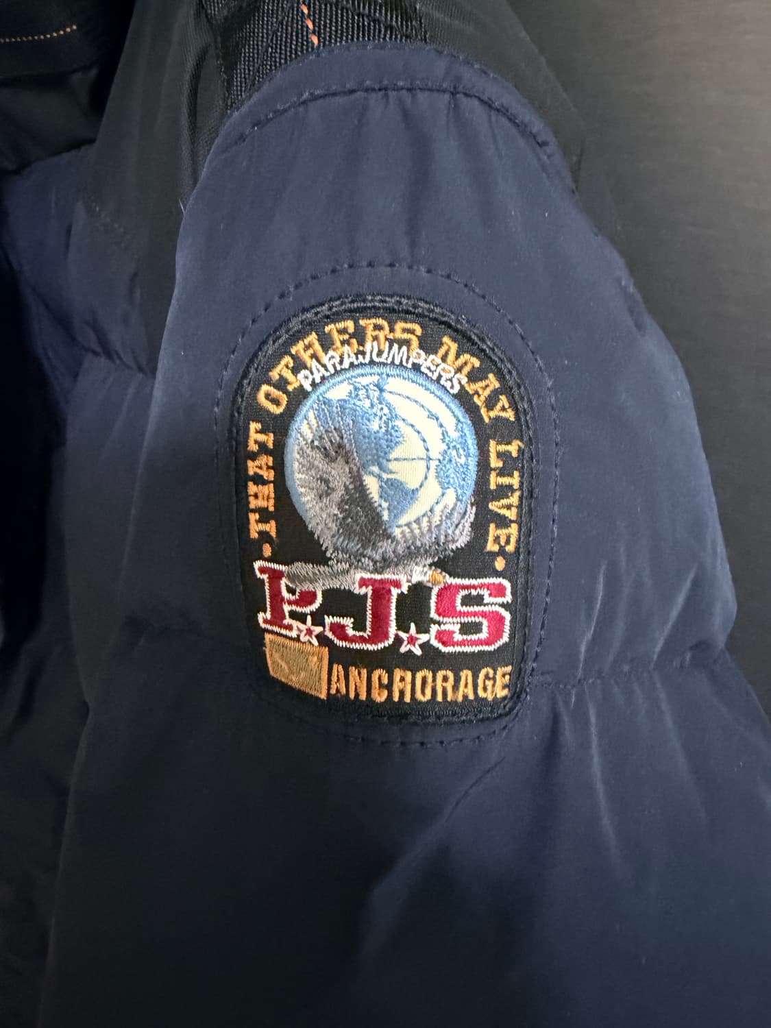 파라점퍼스 다운 미드 기장 패딩 상품이미지4