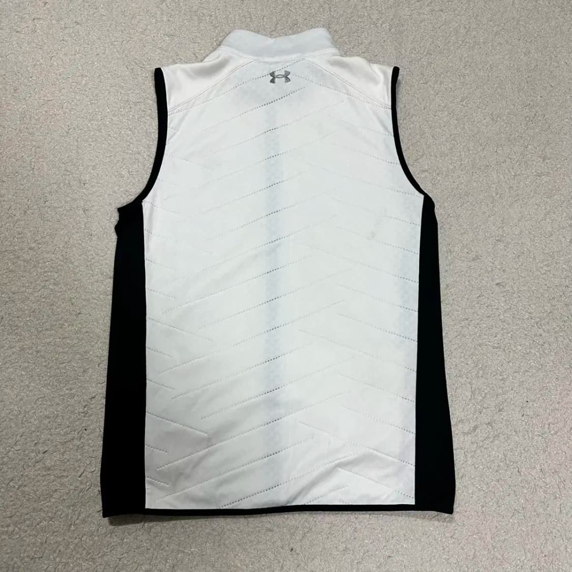 언더아머 조끼 XL 상품이미지6