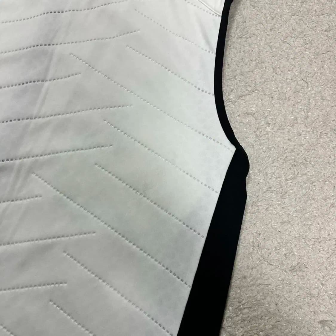 언더아머 조끼 XL 상품이미지7