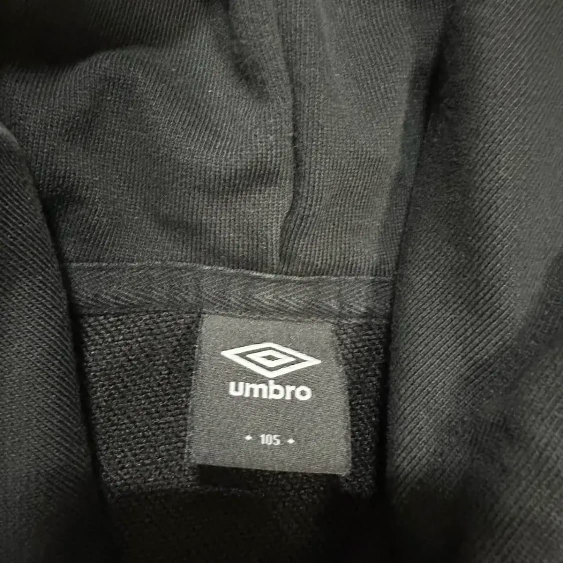 엄브로 후드티 블랙 xl 105 상품이미지3