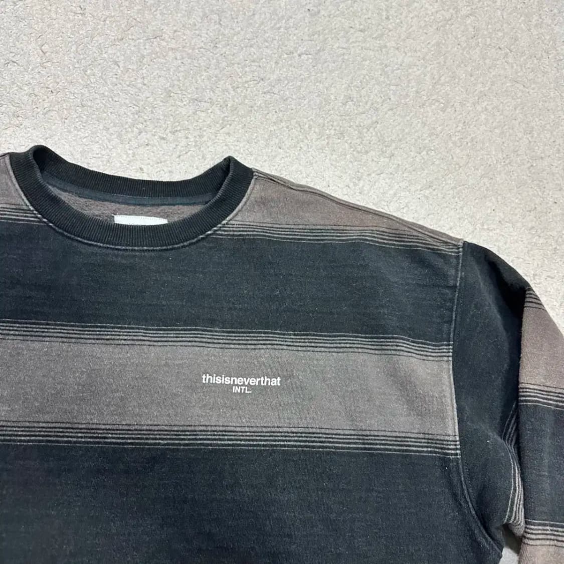 디스이즈네버댓 맨투맨 기모 XL 상품이미지2