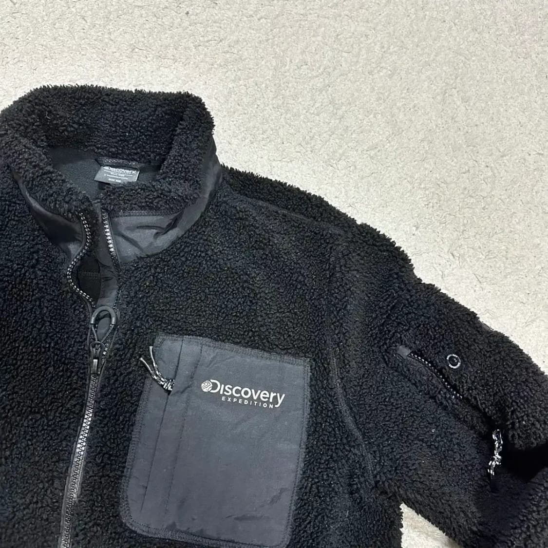 디스커버리 후리스 집업 블랙 100 상품이미지2