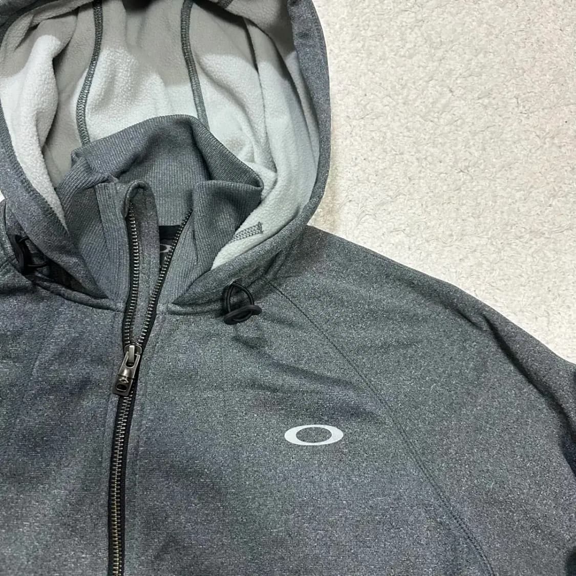 오클리 후드집업 기모 s 상품이미지2