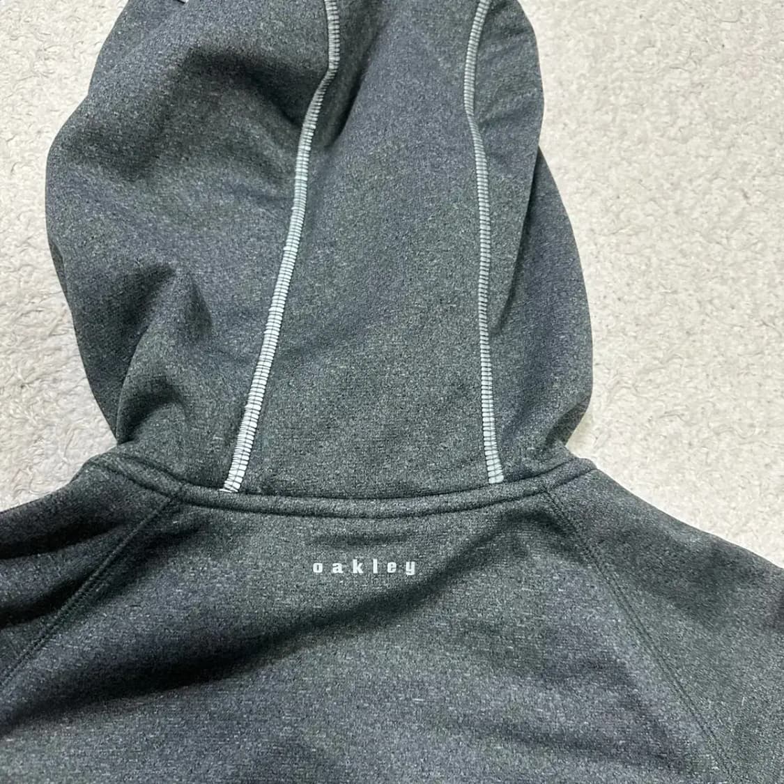 오클리 후드집업 기모 s 상품이미지6