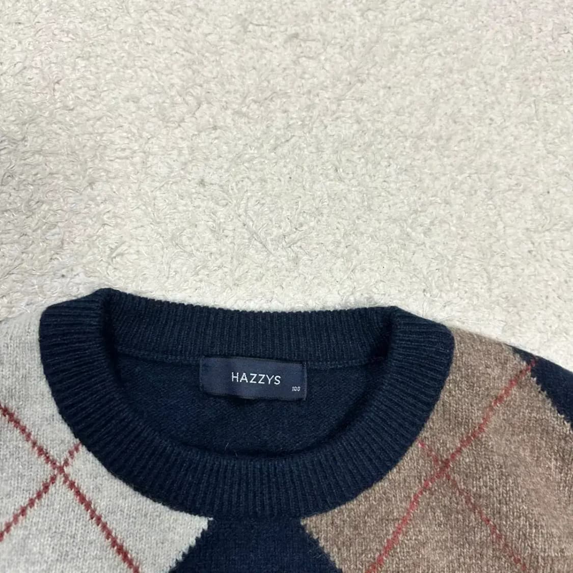 헤지스 니트 아가일 100 상품이미지3