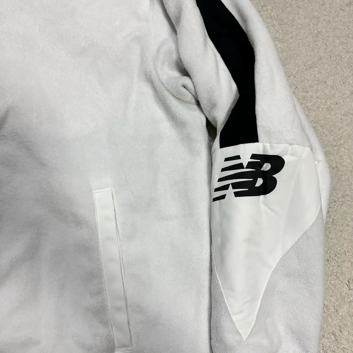 뉴발란스 양면 후리스 집업 점퍼 L 100 상품이미지6