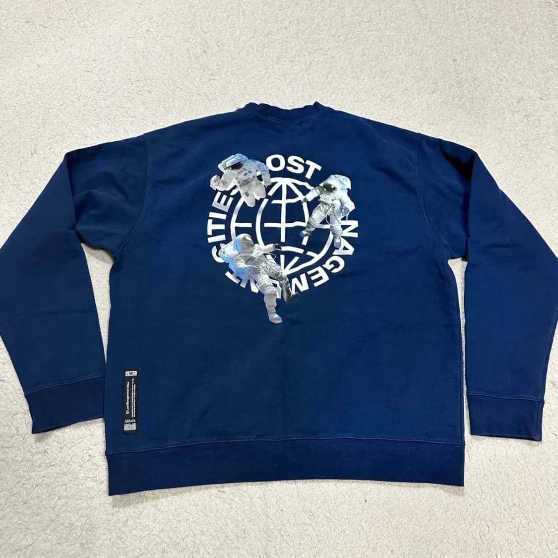 LMC 맨투맨 xl 상품이미지5