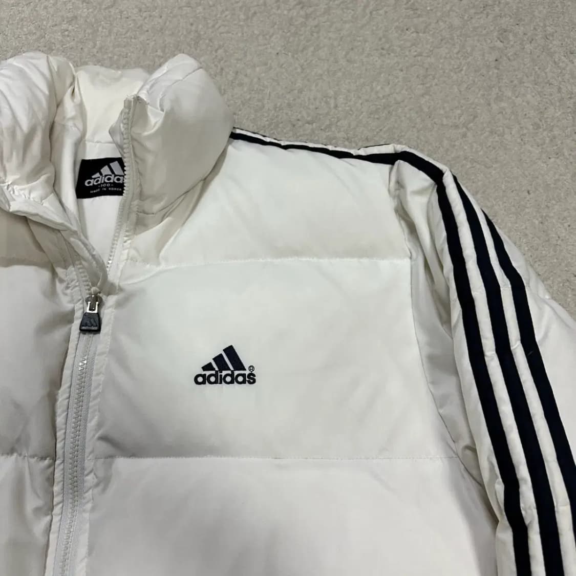 아디다스 숏패딩 화이트 100 상품이미지3