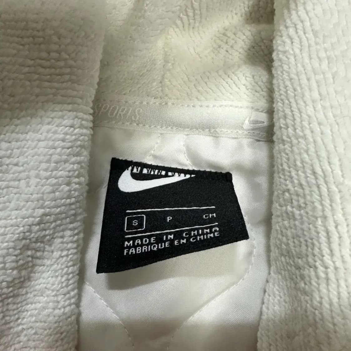 나이키 후드티 누빔 s 90 상품이미지3