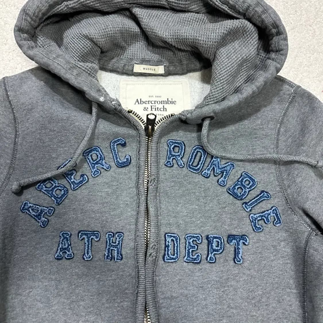 아베크롬비 후드집업 기모 m 상품이미지3