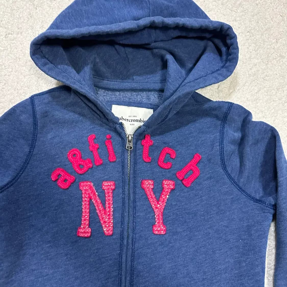 아베크롬비 NY 자수 후드집업 네이비 상품이미지2