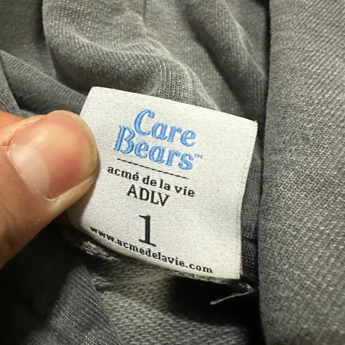 아크메드라비 케어베어 후드티 1 상품이미지5