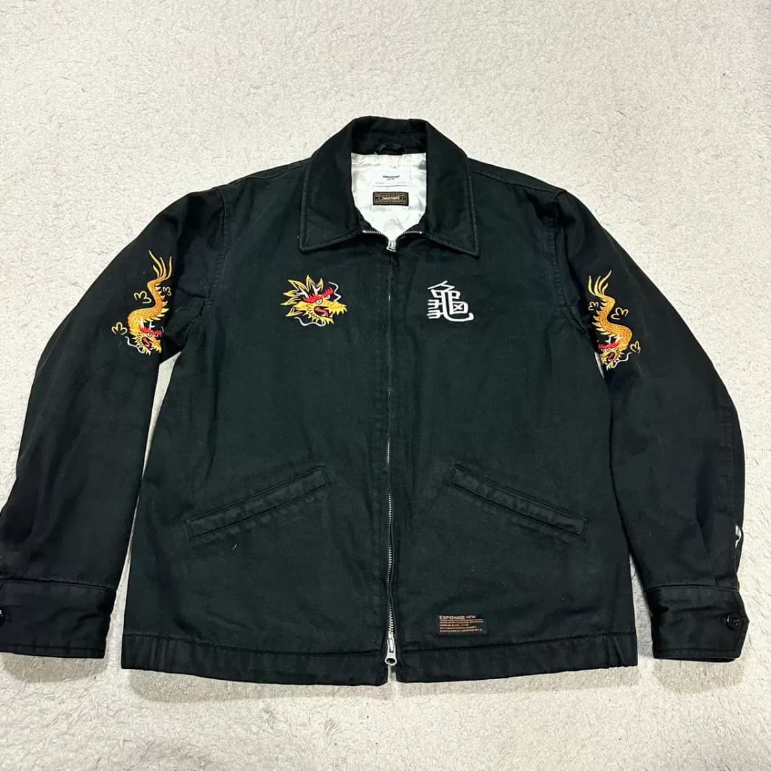 에스피오나지 ESPIONAGE 용 자수 블랙 누빔 자켓 상품이미지1