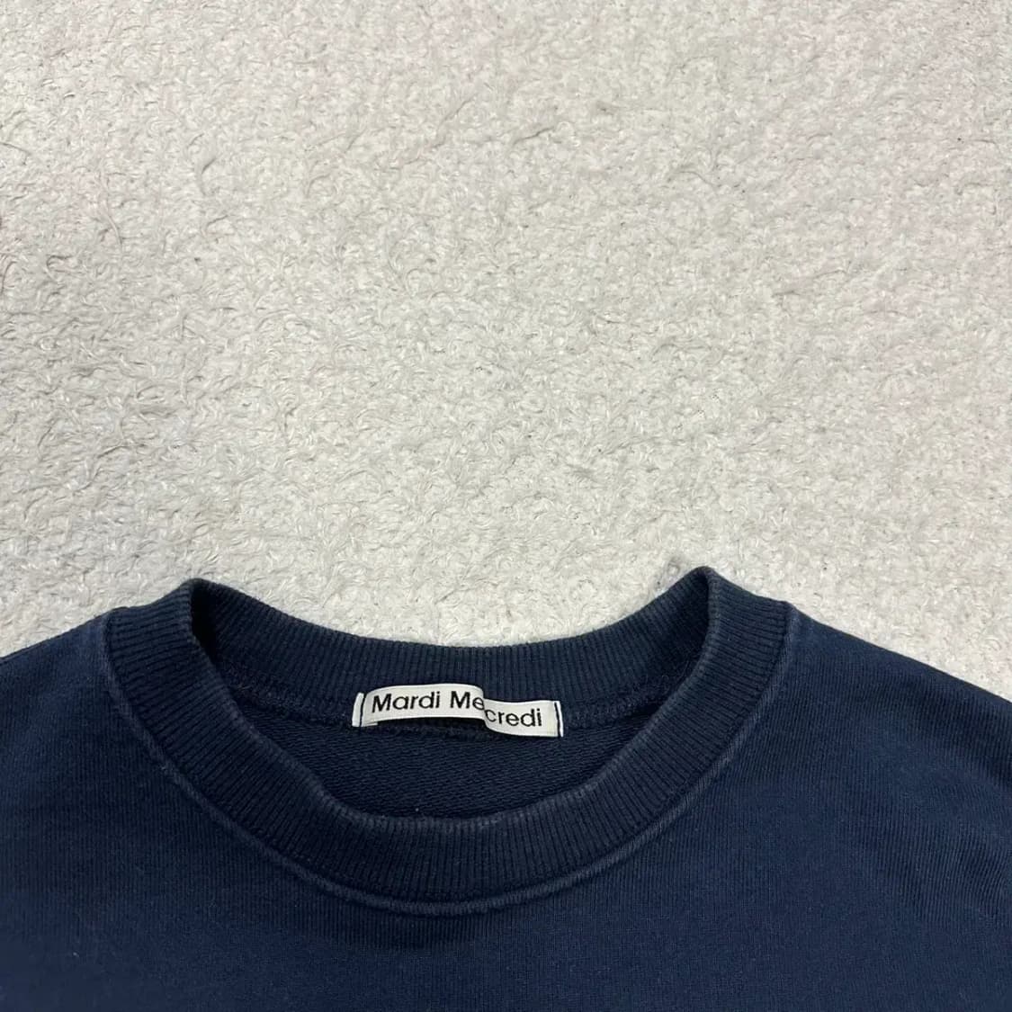 마르디메크르디 맨투맨 네이비 상품이미지2