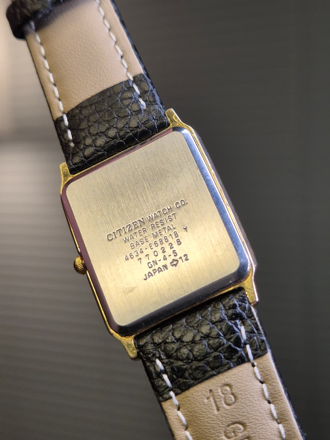 80's vintage Citizen quartz cream dial 상품이미지6