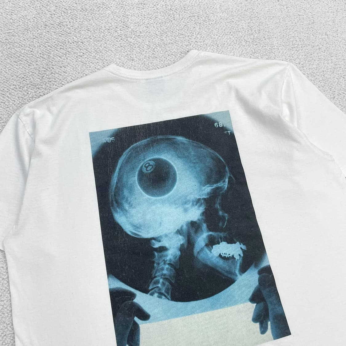 스투시 Stussy 8볼 X-ray 반팔 티셔츠 화이트 상품이미지3