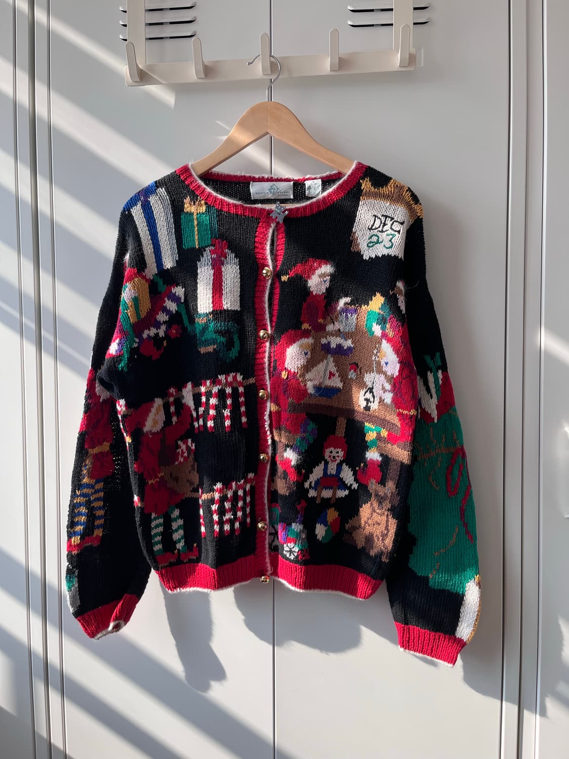 Design ptions 크리스마스 작업실 니트 가디건 상품이미지3