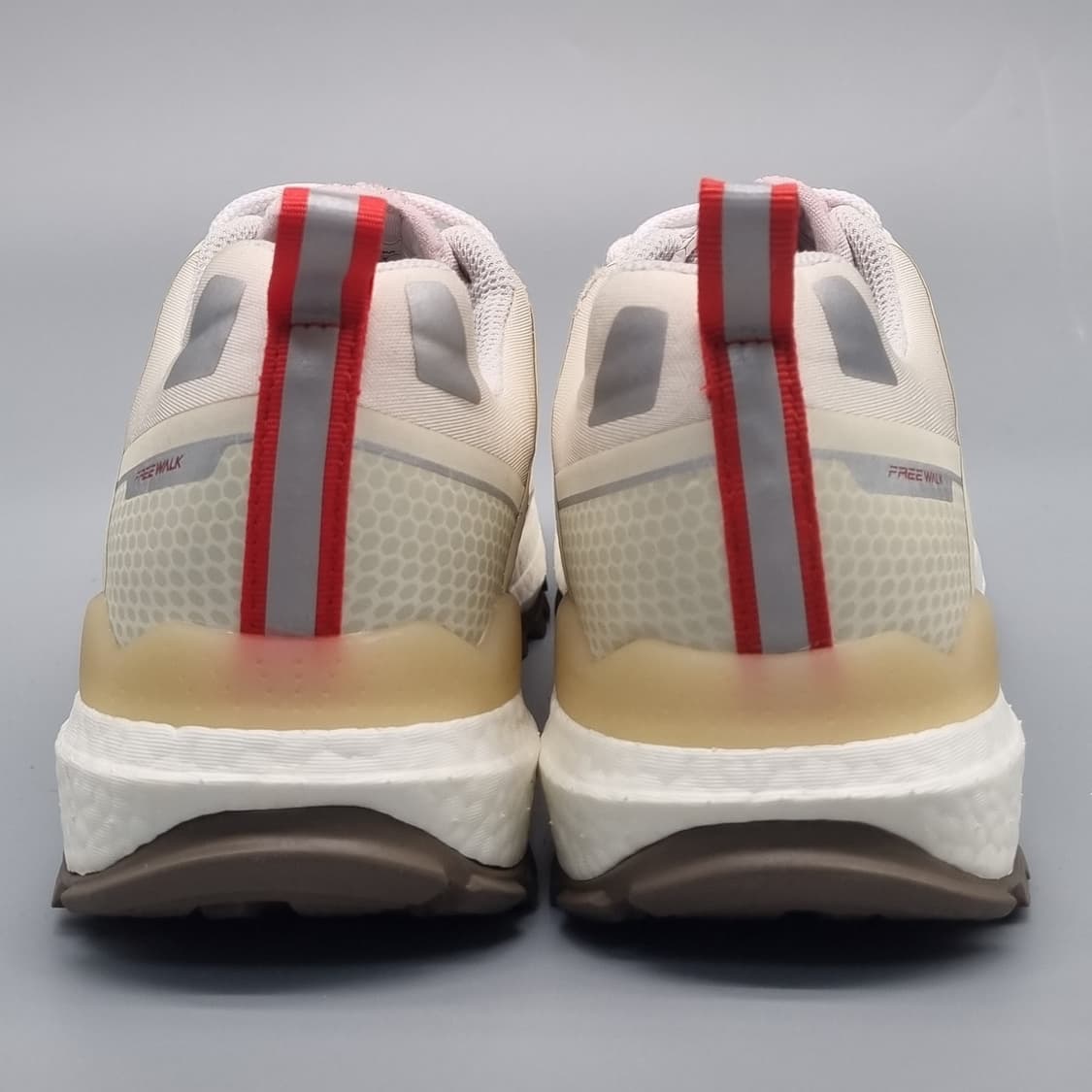 네파 에이리트레일 런닝화230 상품이미지4