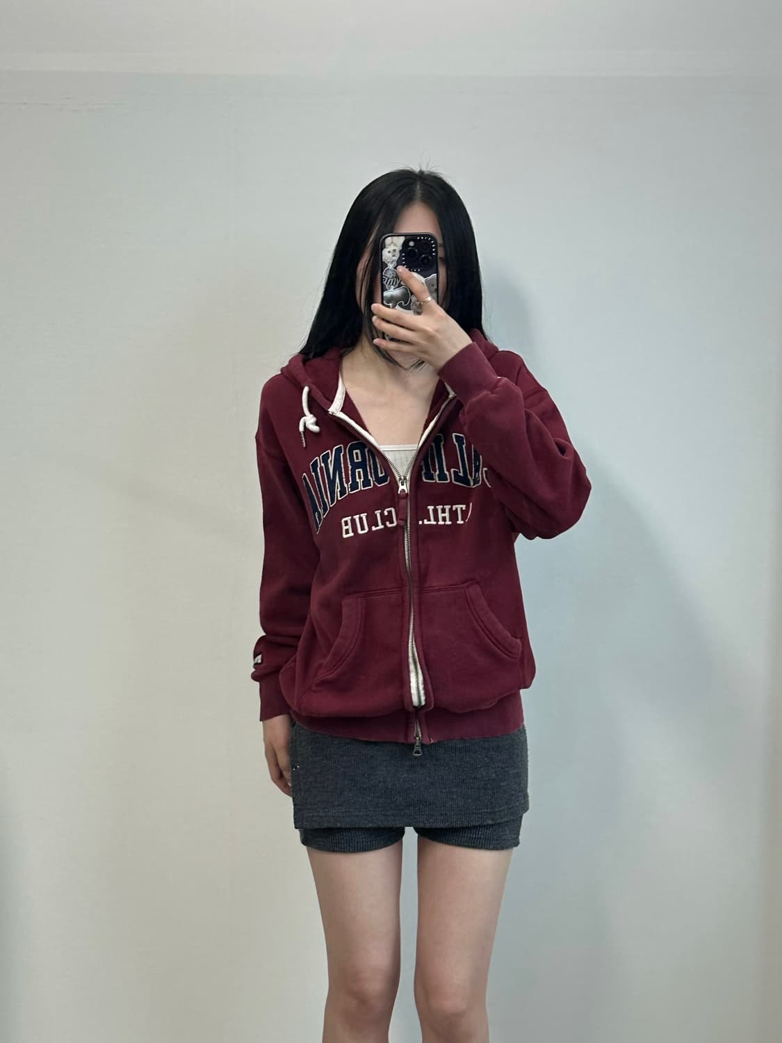 후아유 y2k 와투케 버건디 후드집업 상품이미지1