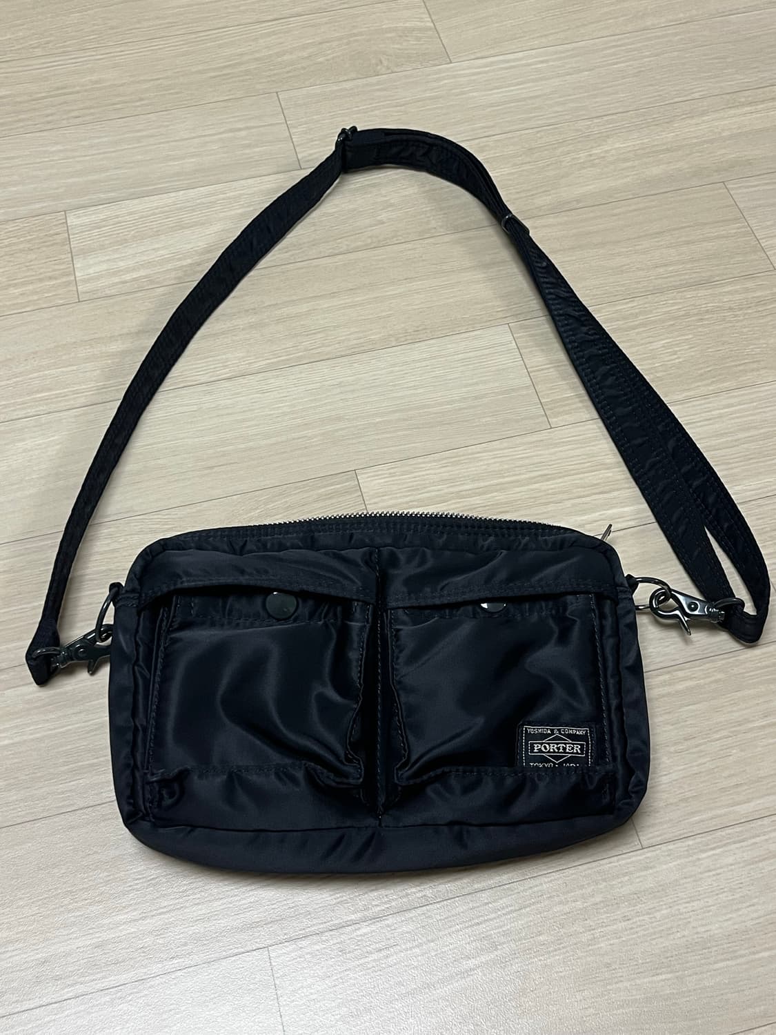 포터 탱커 크로스백 상품이미지1