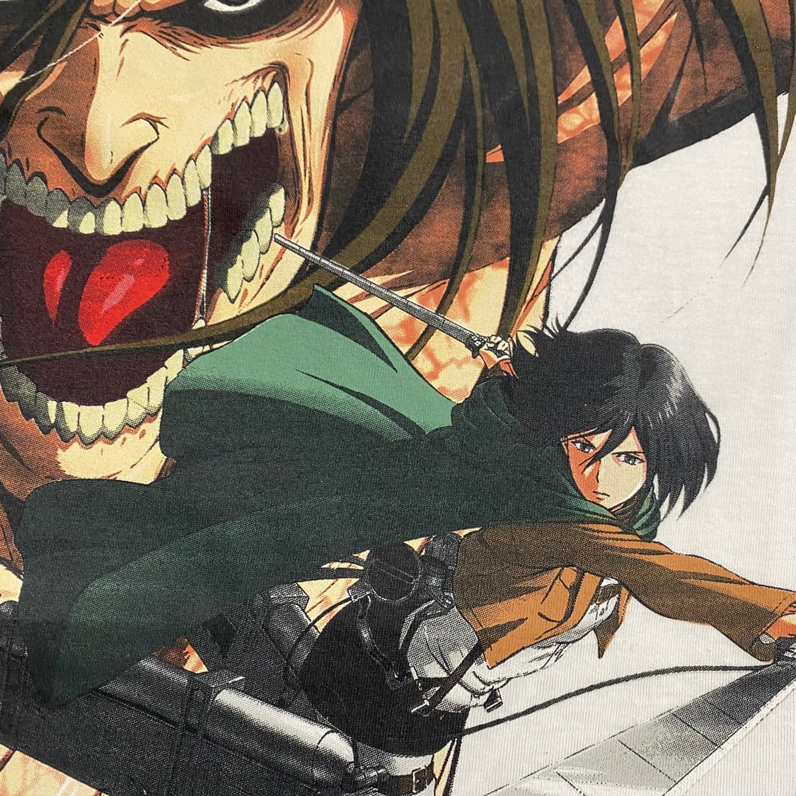 진격의거인 오피셜 애니메이션 티셔츠 상품이미지6