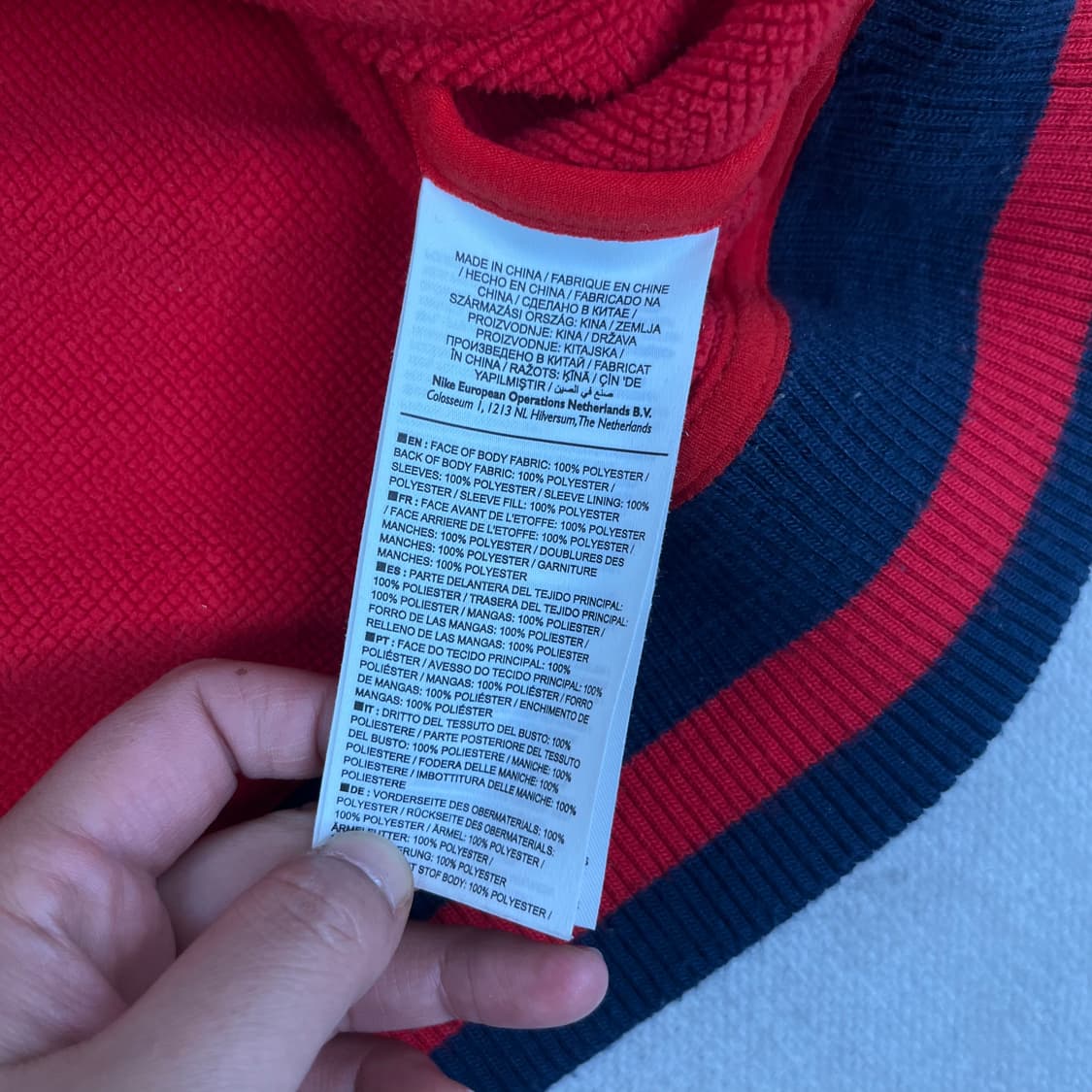 100 나이키90s 레드 후드점퍼 상품이미지5