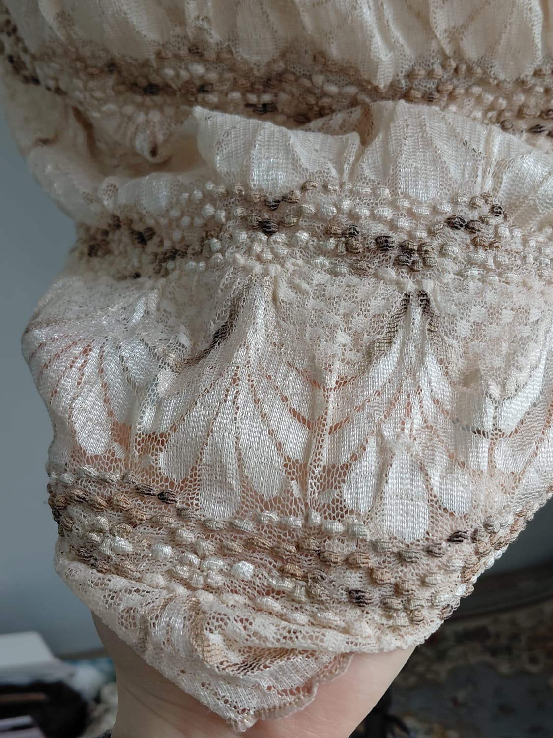 [빈티지] 레이스 숏 슬리브 블라우스 아이보리 상품이미지4