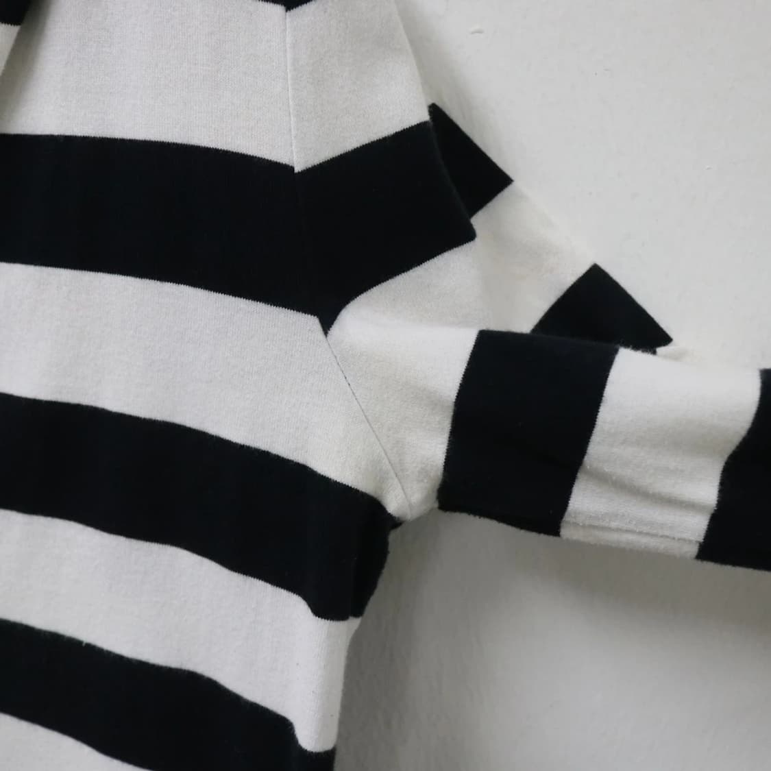 N,N, 딥 브이넥 스트라이프 티셔츠 62270 상품이미지6