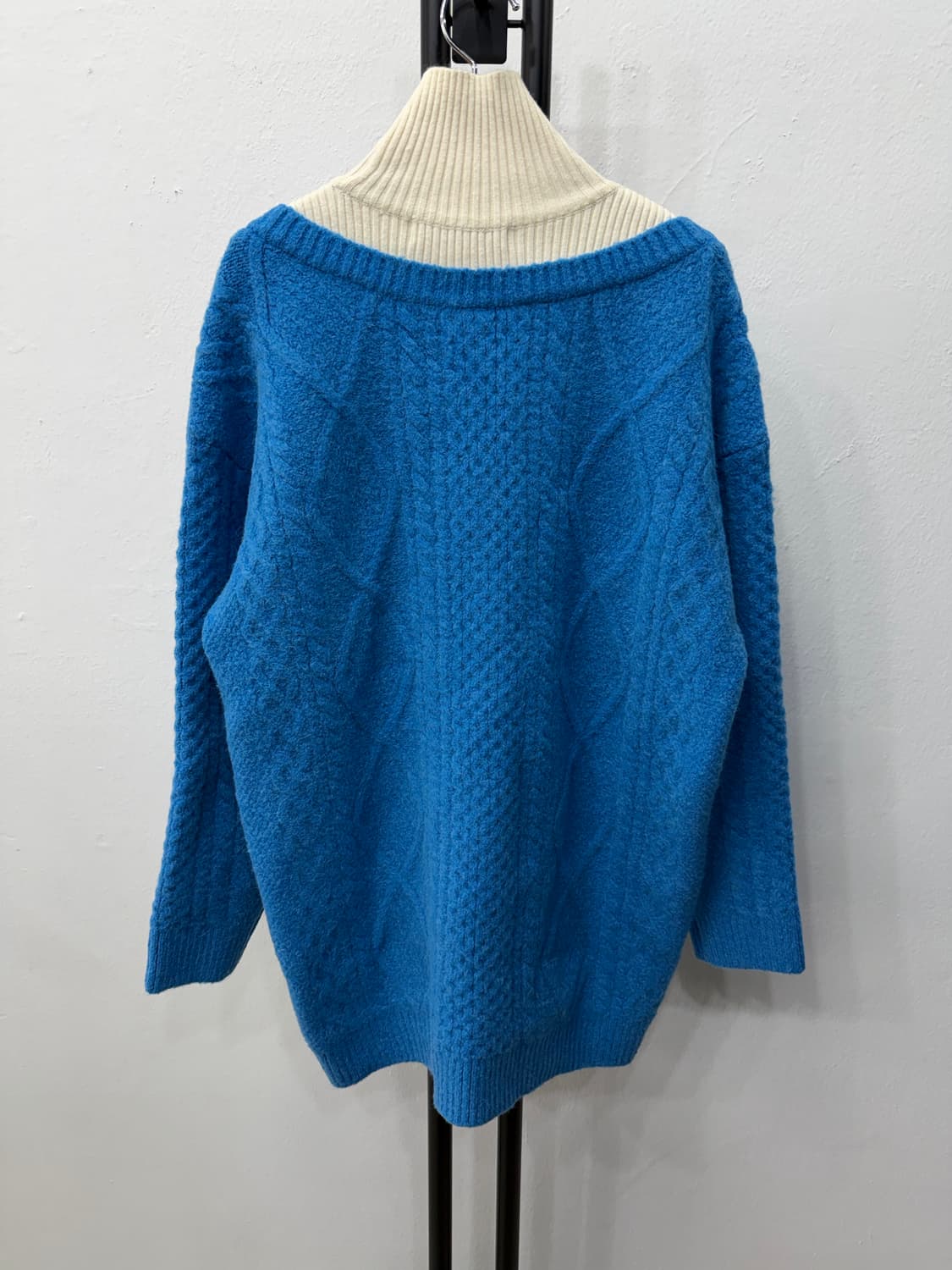 정품) 럭키슈에뜨 배색 니트 스웨터 F 상품이미지5