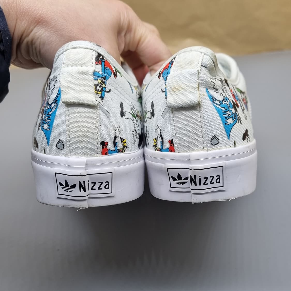 아디다스 니짜x디즈니구피 운동화260 상품이미지4
