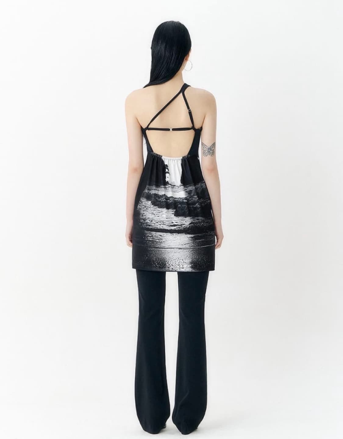 새상품 YUSE 유즈 백리스 원피스 상품이미지2