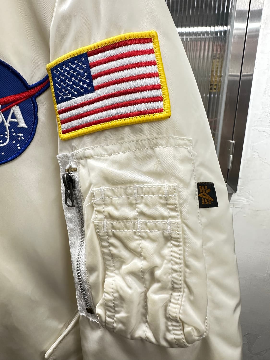 알파인더스트리 MA-1 NASA 항공점퍼 XL 상품이미지2