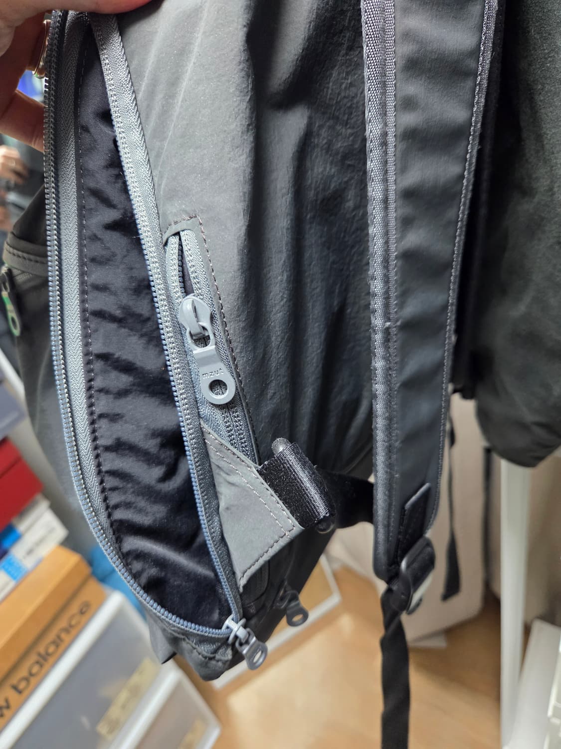 마지언타이틀 럭색 백팩 올데이백 04 그레이 상품이미지7