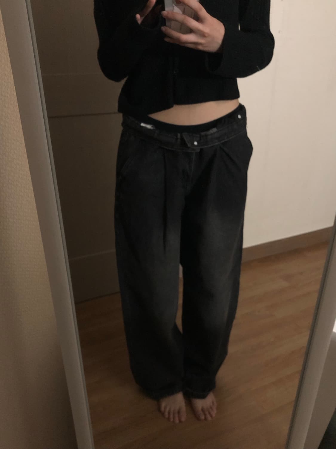 디미트리블랙 워싱 원턱 커브드 데님팬츠 흑청 상품이미지4