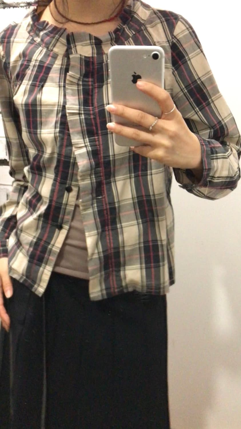 네이비 레드 체크 블라우스 상품이미지1