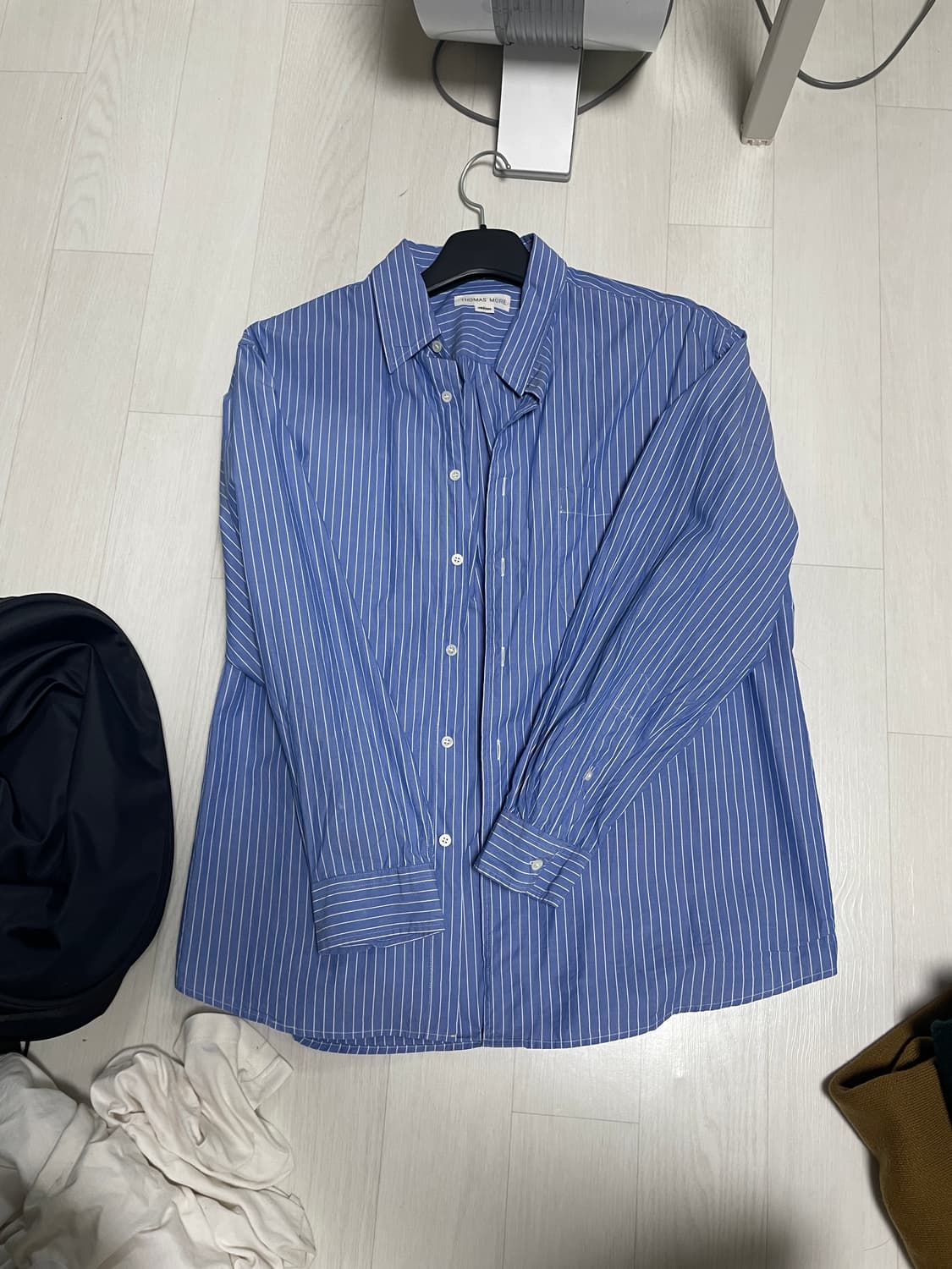 (M) 토마스모어 스트라이프 셔츠 블루바오 레인 스트라이프 셔츠 - 블루 상품이미지1