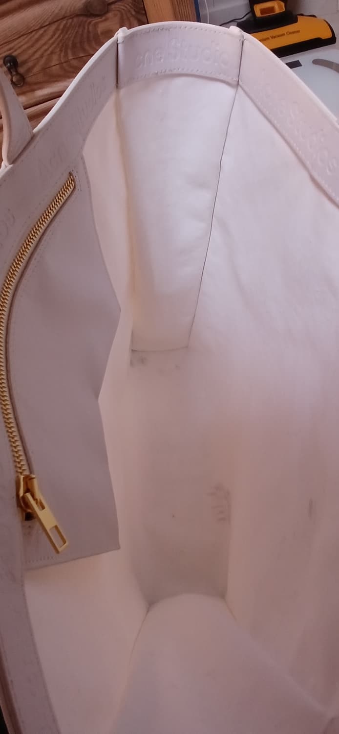 아크네 스튜디오 샤이니 토트백   상품이미지7