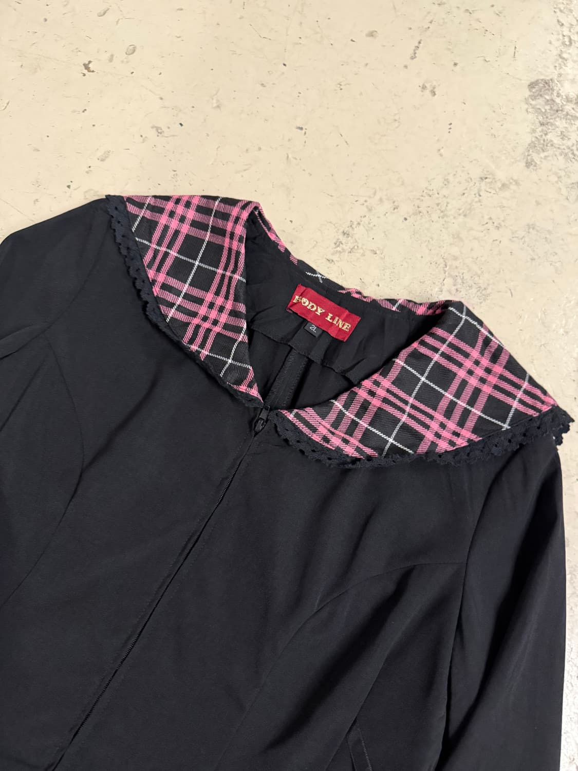 bodyline sailor collar eyelet zip-up 상품이미지4