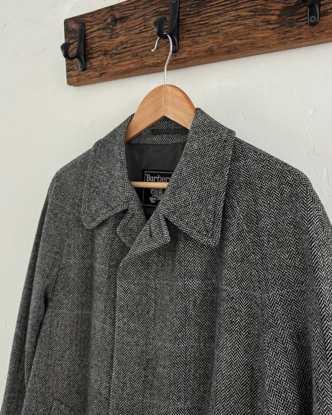 Burberry 버버리 싱글 카라 발마칸 헤링본 코트 상품이미지6