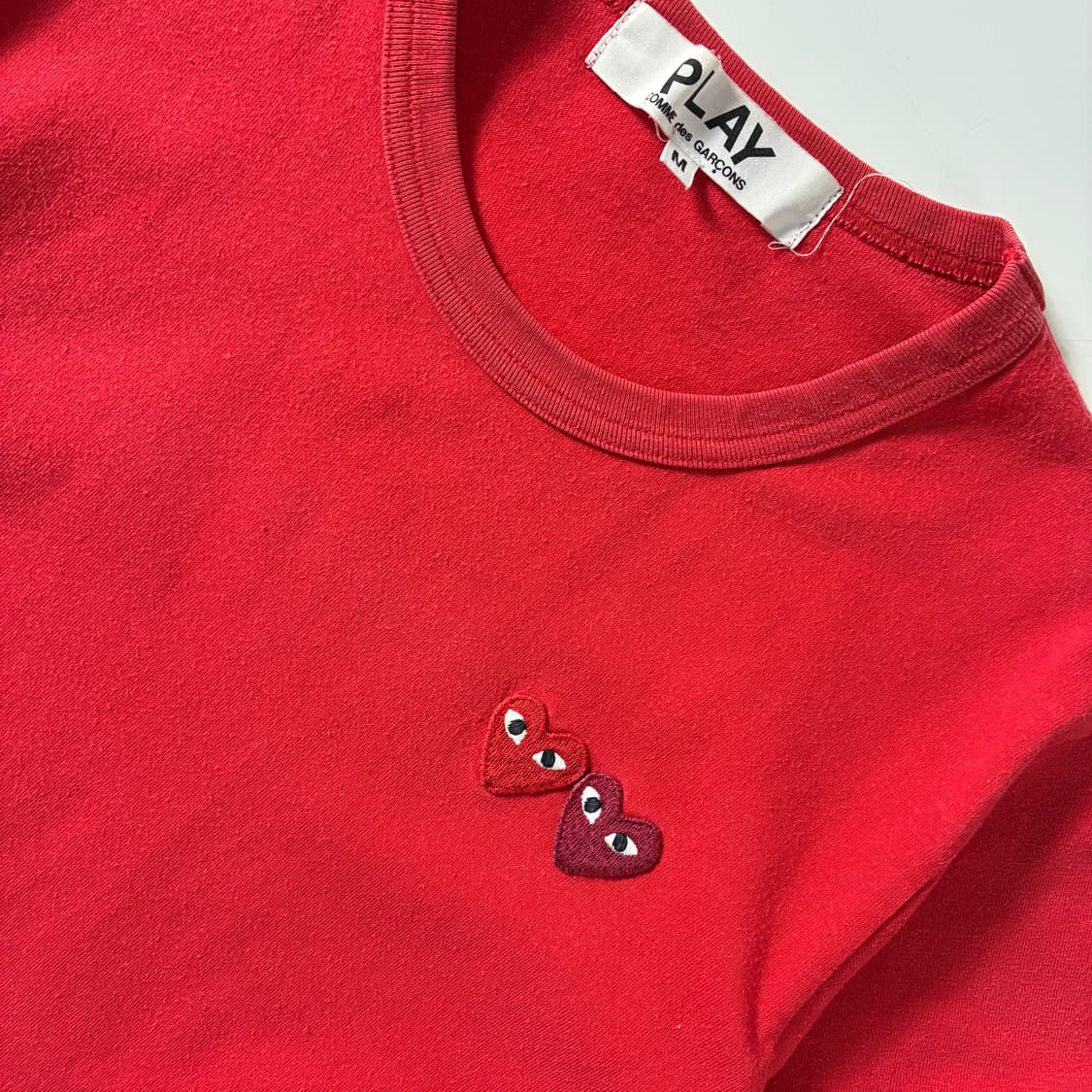 Comme des garsons  꼼데가르송 더블 하트 레드 반팔티셔츠  상품이미지2