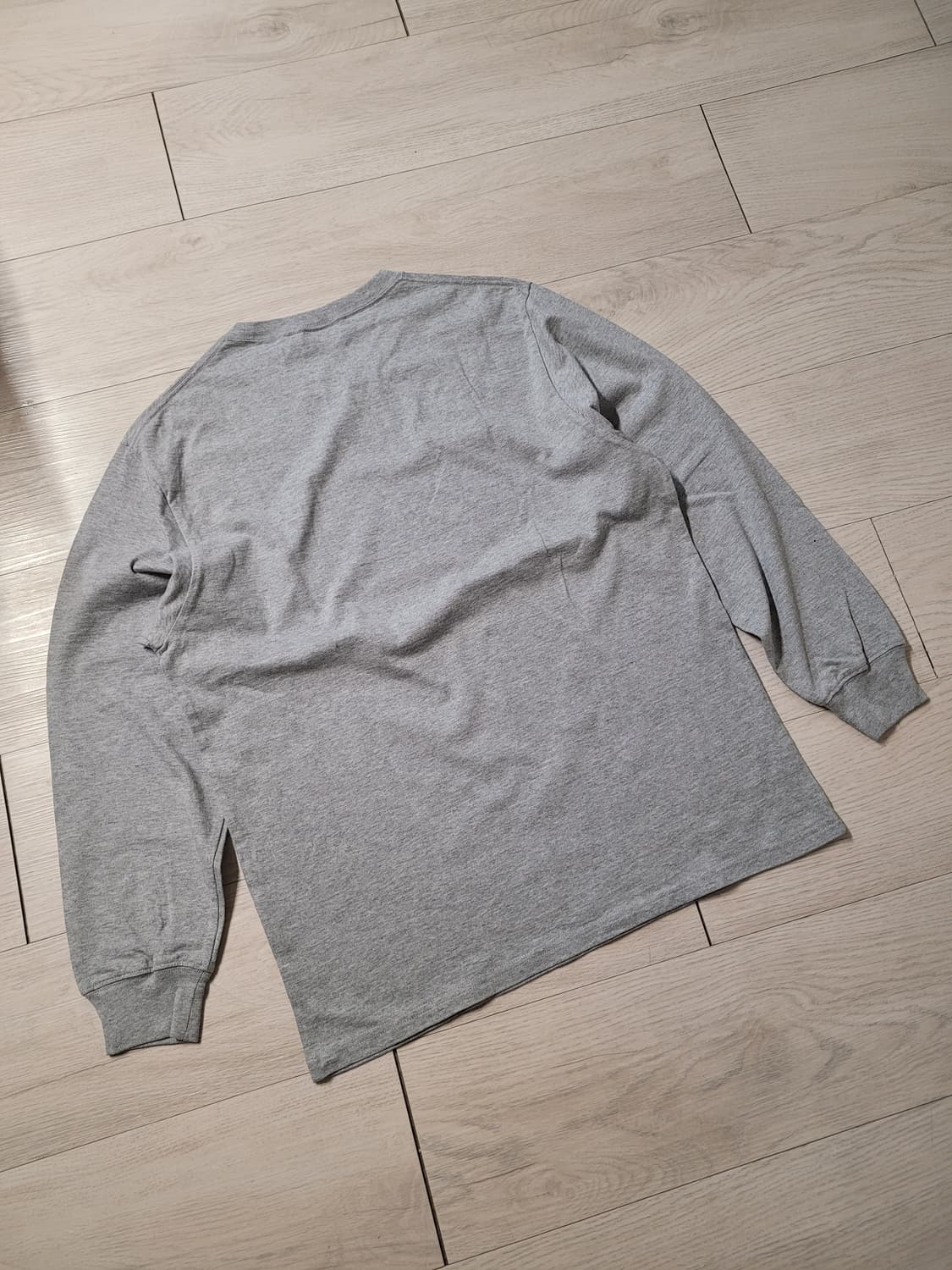 새상품) lee 리 스몰 트위치 로고 긴 팔 티셔츠 그레이 M 상품이미지2