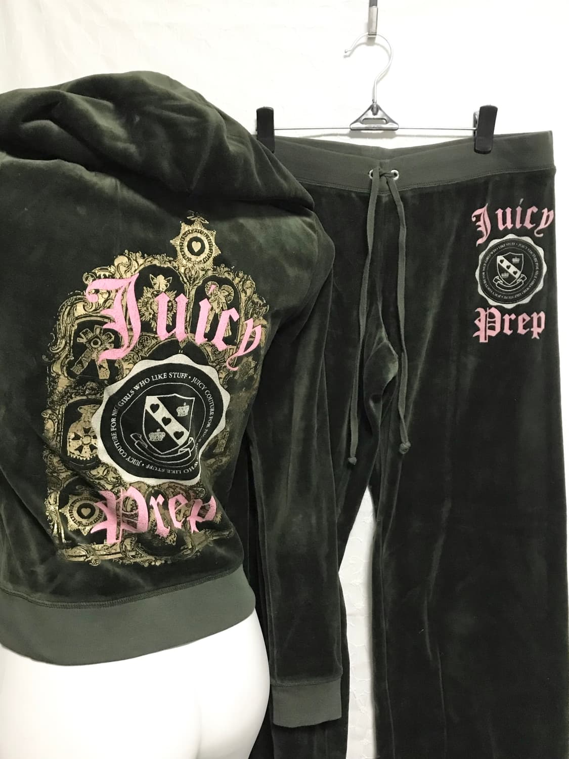 택포•쥬시꾸뛰르 갸루 벨벳 트레이닝 셋업 상품이미지1