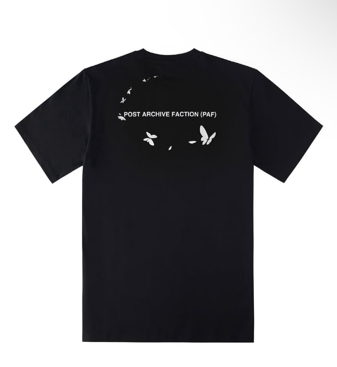 포스트아카이브팩션 수베니어 나비 반팔 S 삽니다 상품이미지1