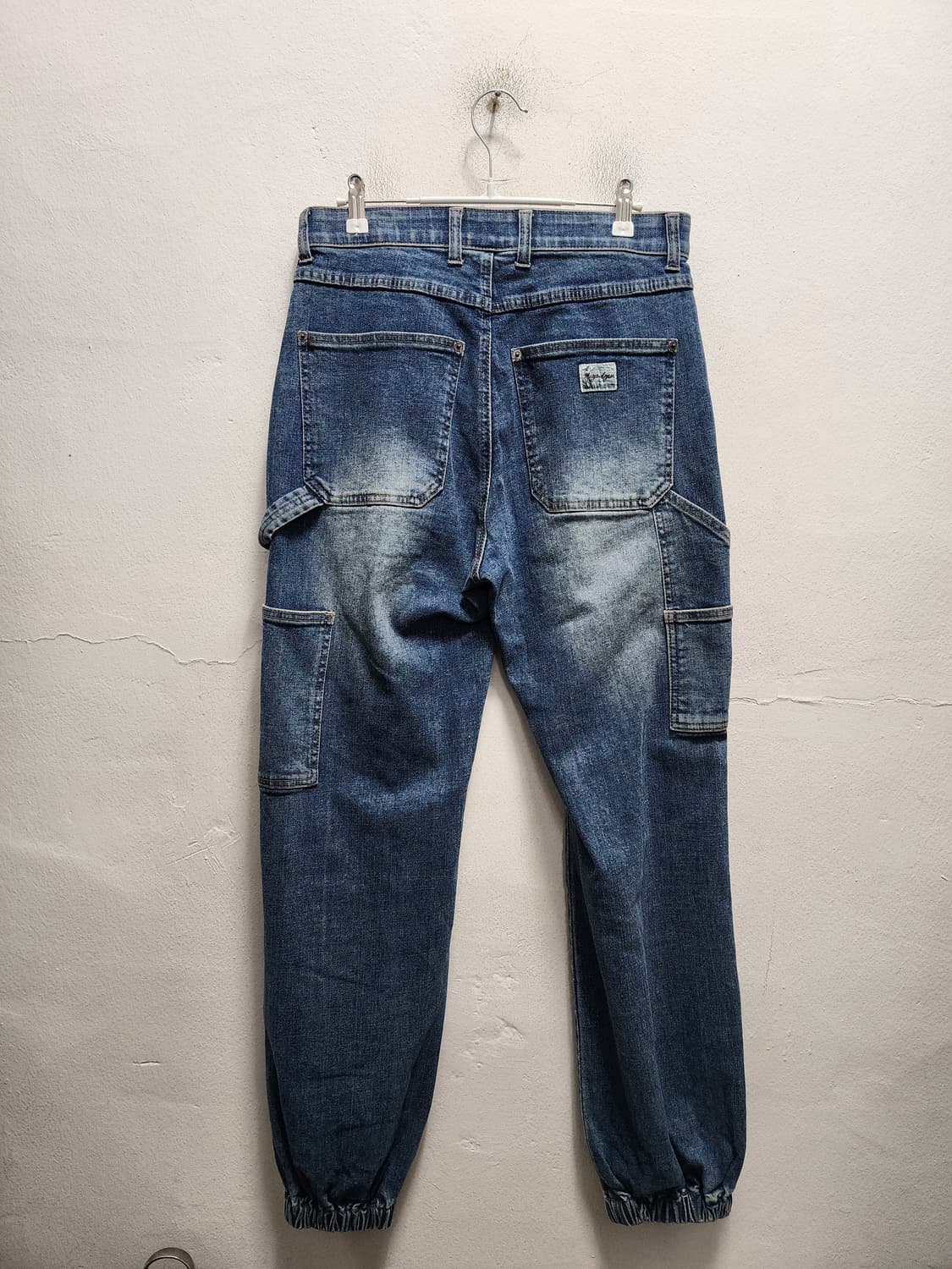 맥우드건 마굿간 퍼티그 데님 조거팬츠  상품이미지2