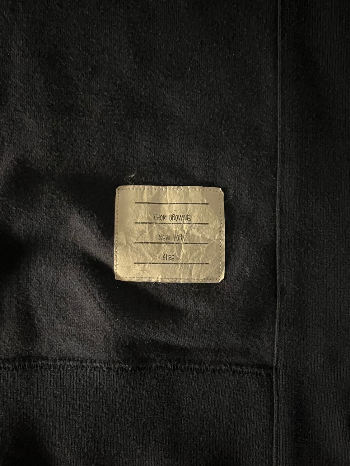 톰브라운 맨투맨 1사이즈 네이비 상품이미지3