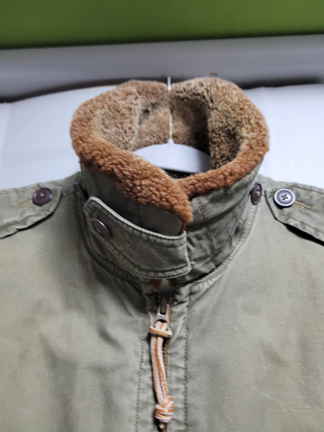 폴로 랄프로렌 B-10 시어링 플라이트 봄버 다운 자켓 상품이미지5