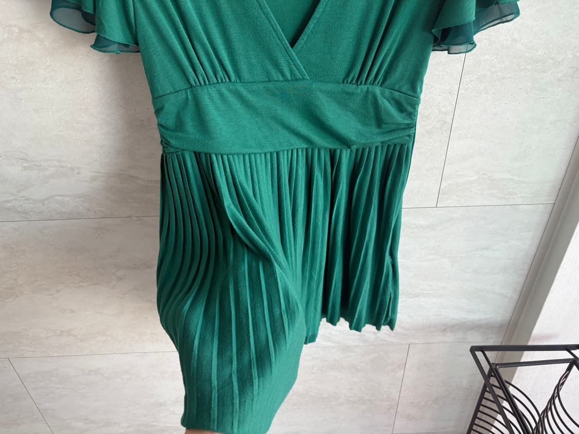 deep v pleated top 상품이미지3