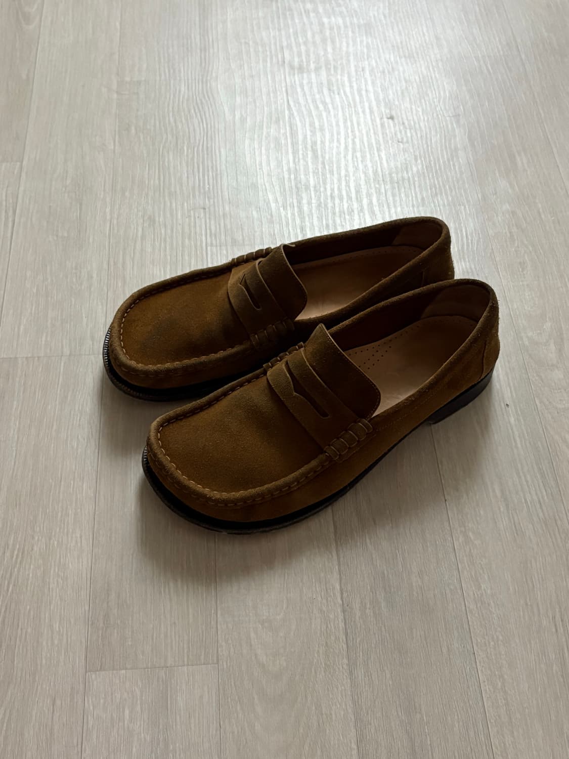 로에베 캄포 스웨이드 로퍼 상품이미지1