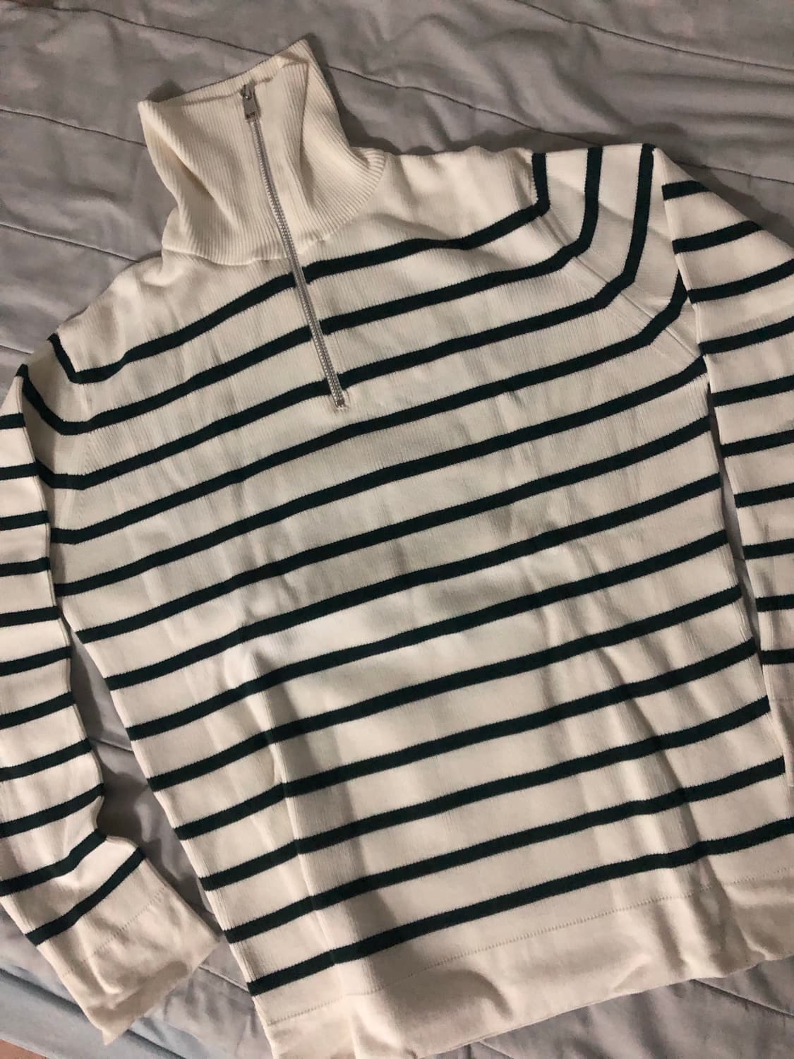 (오늘만급처)자라 하프넥 하이넥 집업 니트m 새상품 상품이미지2