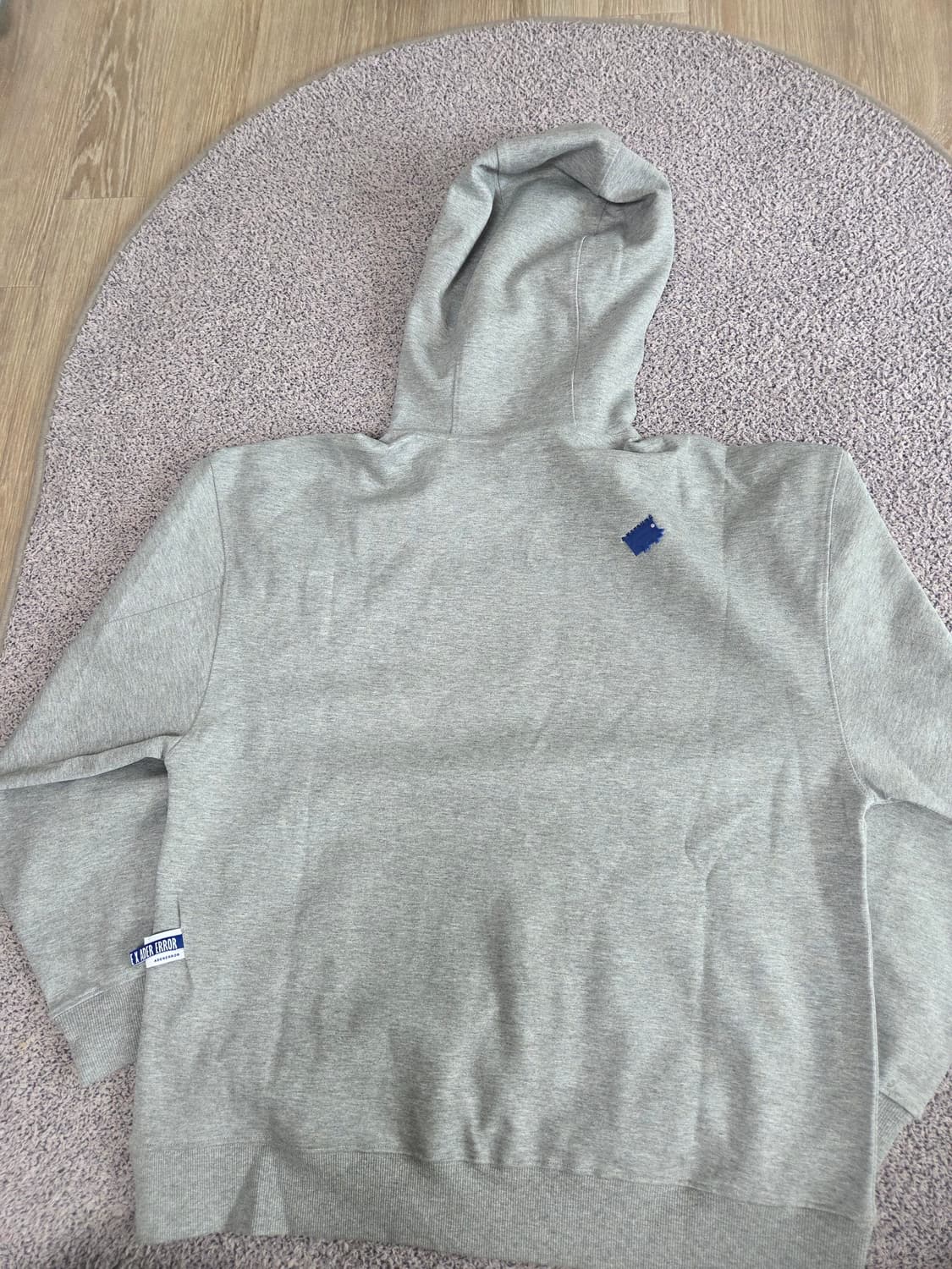 아더에러 메종키츠네 콜라보 후드티 상품이미지2